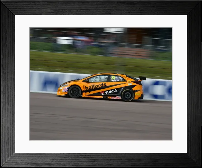 Framed Print : CM15 8924 Matt Neal, Honda Civic Type R Framed Print : CM15 8924 Matt Neal, Honda Civic Type R