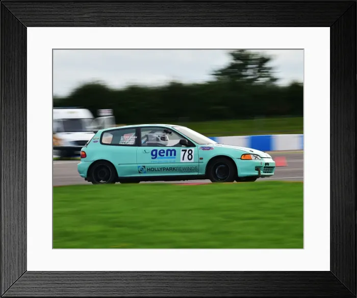 Framed Print : CM16 1108 Michael Oakes, Paul Turner, Honda Civic VTEC Framed Print : CM16 1108 Michael Oakes, Paul Turner, Honda Civic VTEC
