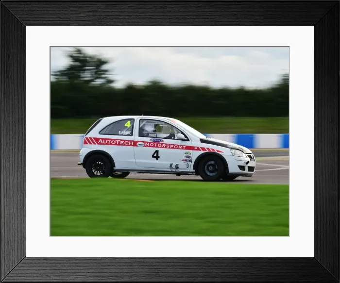 Framed Print : CM16 1111 William Hardy, Vauxhall Corsa SRi Framed Print : CM16 1111 William Hardy, Vauxhall Corsa SRi