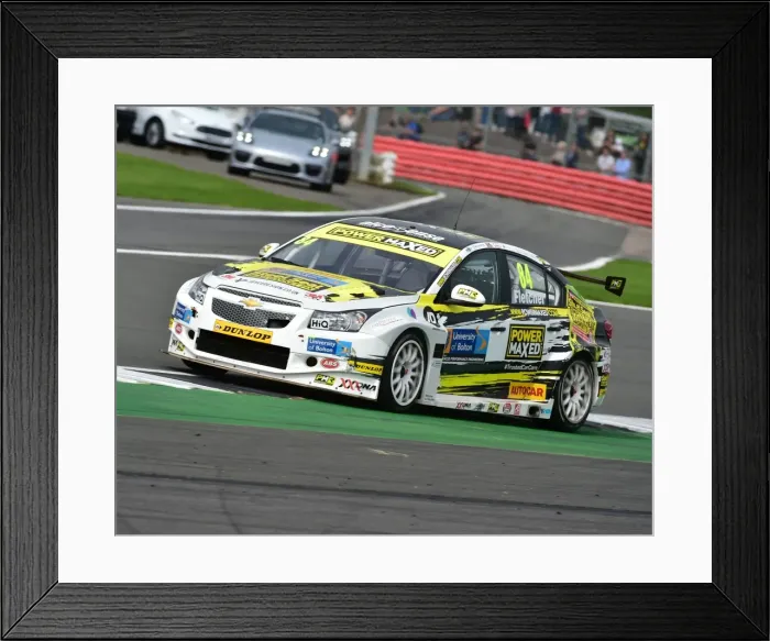 Framed Print : CM16 4619 Kelvin Fletcher, Chevrolet Cruze Framed Print : CM16 4619 Kelvin Fletcher, Chevrolet Cruze
