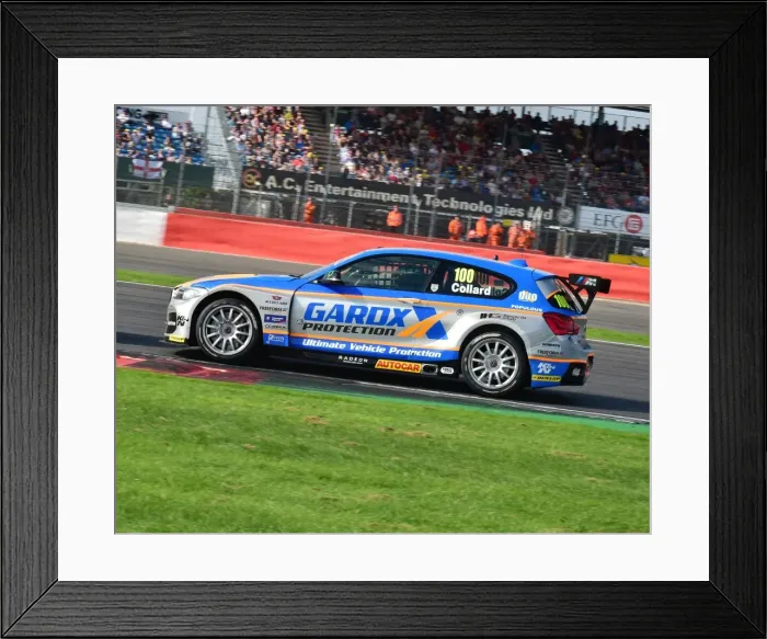 Framed Print : CM16 5126 Rob Collard, BMW 125i M Sport