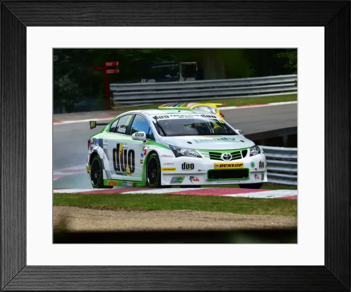 Framed Print : CM16 7717 Rob Austin, Toyota Avensis Framed Print : CM16 7717 Rob Austin, Toyota Avensis