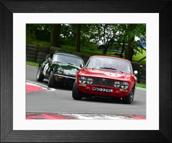 Framed Print : CM14 1567 Simon Holmesmith, Alfa Romeo 2000 GTV, Martin Dyson, Triumph GT6 Mk3 Framed Print : CM14 1567 Simon Holmesmith, Alfa Romeo 2000 GTV, Martin Dyson, Triumph GT6 Mk3