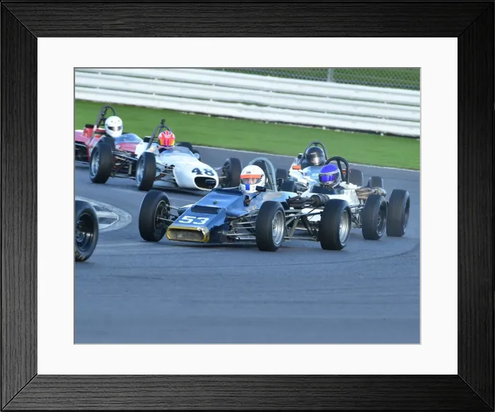 Framed Print : CM16 9811 Richard Tarling, Jamun T2 Framed Print : CM16 9811 Richard Tarling, Jamun T2