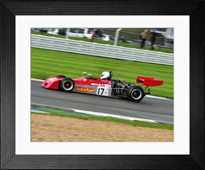Framed Print : CM16 8966 Michael Bletsoe Brown, Chevron B27