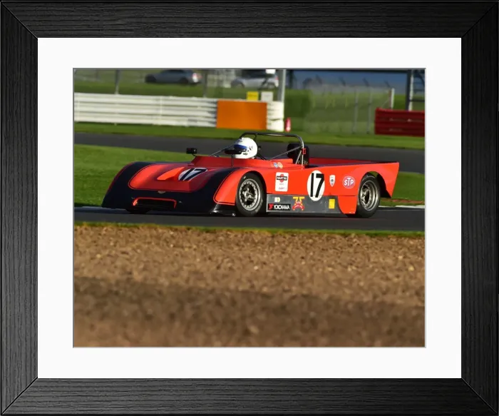 Framed Print : CM17 1472 Tony Bianchi, Chevron B52 Framed Print : CM17 1472 Tony Bianchi, Chevron B52