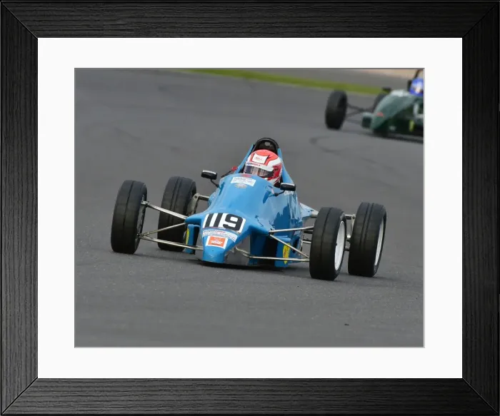 Framed Print : CM17 1059 Ray Smith, Van Diemen RF88 Framed Print : CM17 1059 Ray Smith, Van Diemen RF88