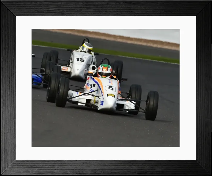 Framed Print : CM17 1063 Niall Murray, Van Diemen RF99 Framed Print : CM17 1063 Niall Murray, Van Diemen RF99