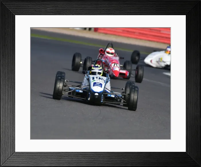 Framed Print : CM17 0662 Matt Hamilton, Van Diemen RF00
