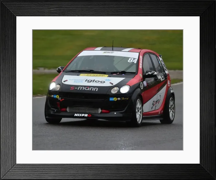 Framed Print : CM17 2800 Rob Baker, Rob Hedley, Smart Framed Print : CM17 2800 Rob Baker, Rob Hedley, Smart