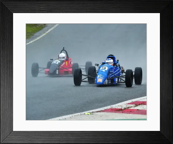 Framed Print : CM17 2653 Adam Fathers, Van Diemen RF93