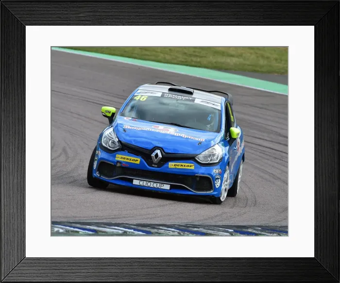 Framed Print : CM15 9148 Lee Pattison, Renaultsport 220 Trophy