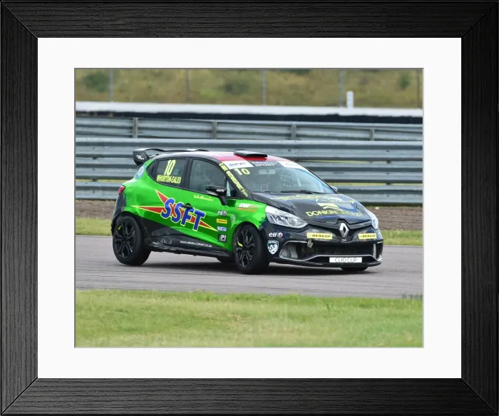 Framed Print : CM15 9088 Ant Whorton-Eales, Renaultsport 220 Trophy Framed Print : CM15 9088 Ant Whorton-Eales, Renaultsport 220 Trophy