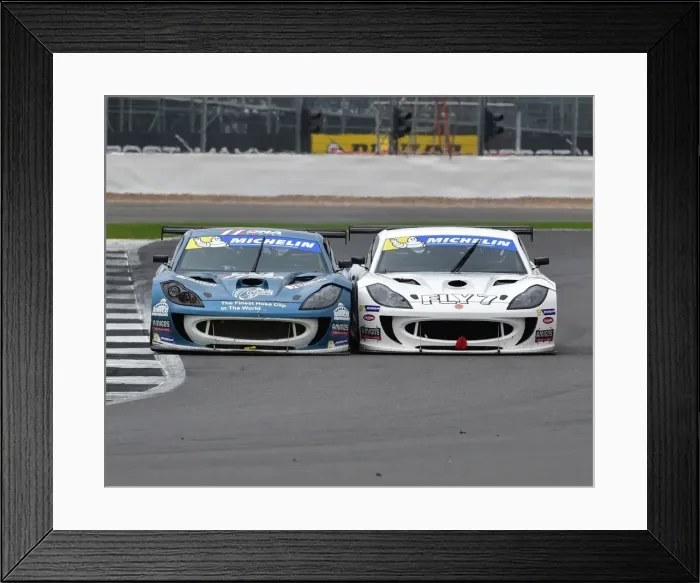 Framed Print : CM16 5448 Ollie Chadwick, Rob Gaffney, Ginetta G55