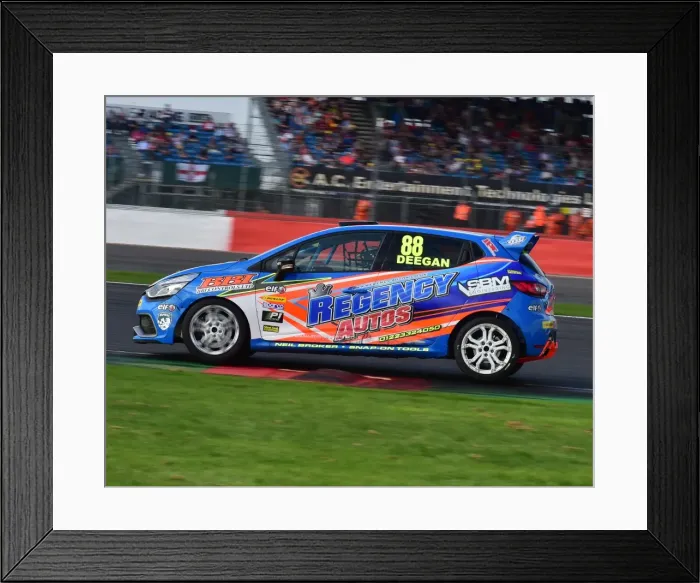 Framed Print : CM16 5025 Shayne Deegan, Renaultsport 220 Trophy Framed Print : CM16 5025 Shayne Deegan, Renaultsport 220 Trophy