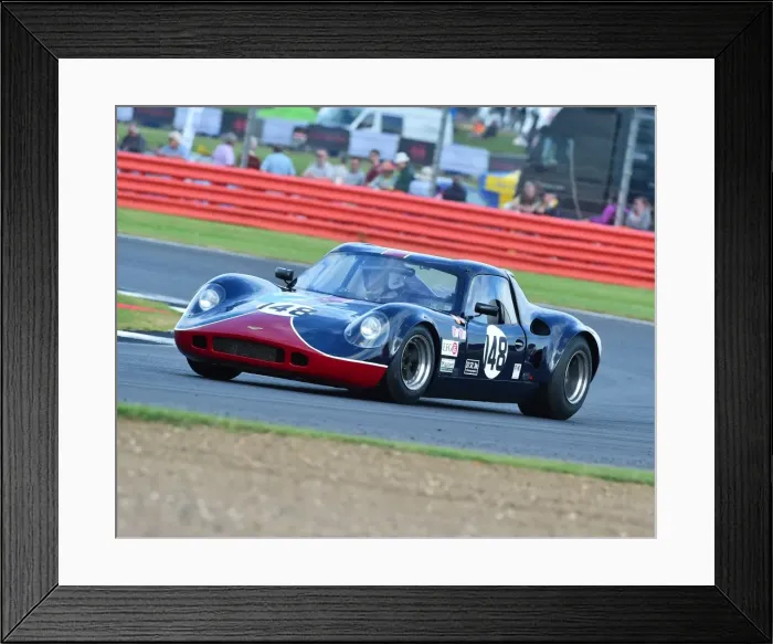 Framed Print : CM15 2789 Martin Hunt, Fredric Wakeman, Chevron B8 Framed Print : CM15 2789 Martin Hunt, Fredric Wakeman, Chevron B8