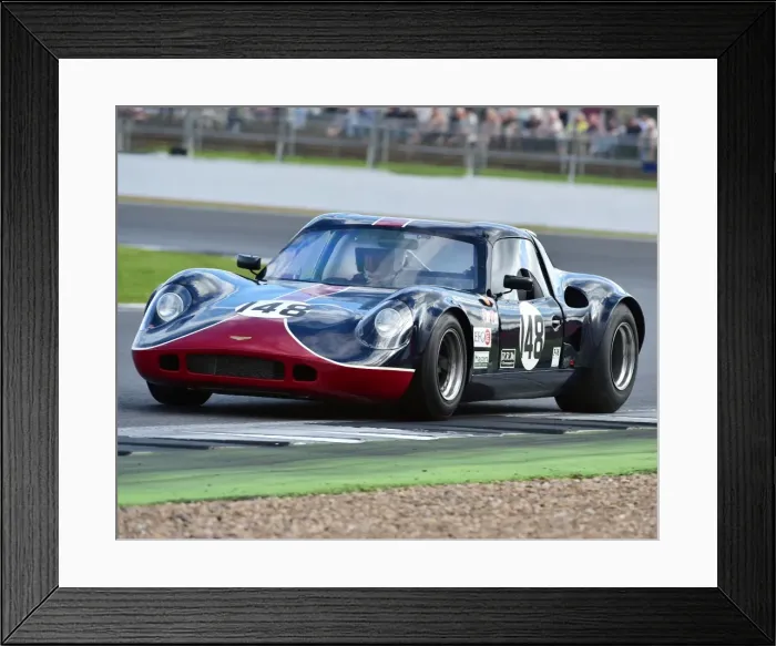 Framed Print : CM15 2818 Martin Hunt, Fredric Wakeman, Chevron B8 Framed Print : CM15 2818 Martin Hunt, Fredric Wakeman, Chevron B8