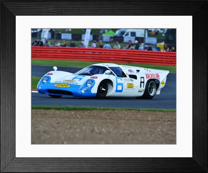 Framed Print : CM15 2779 Leo Voyazides, Simon Hadfield, Lola T70 MK3 B