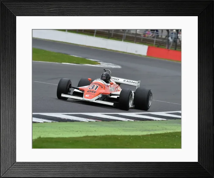 Framed Print : CM15 4179 Steve Hartley, Arrows A4 Framed Print : CM15 4179 Steve Hartley, Arrows A4