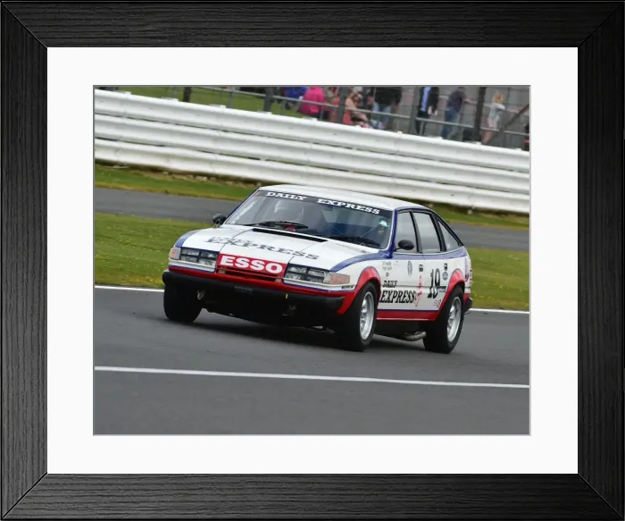 Framed Print : CM15 3675 Glynn Allen, Darren Roberts, Alfa Romeo 2000 GTV Framed Print : CM15 3675 Glynn Allen, Darren Roberts, Alfa Romeo 2000 GTV