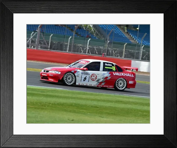 Framed Print : CM15 4625 Colin Noble Jnr, Vauxhall Vectra