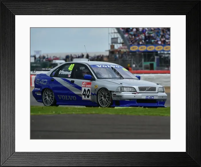 Framed Print : CM15 2332 Lindsay O Donnell, Volvo S40