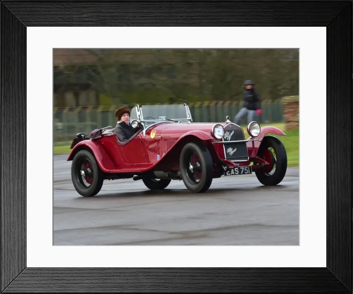 Framed Print : CM17 3390 Miss Alex Pilkington, Alfa Romeo 6C 1750 Framed Print : CM17 3390 Miss Alex Pilkington, Alfa Romeo 6C 1750
