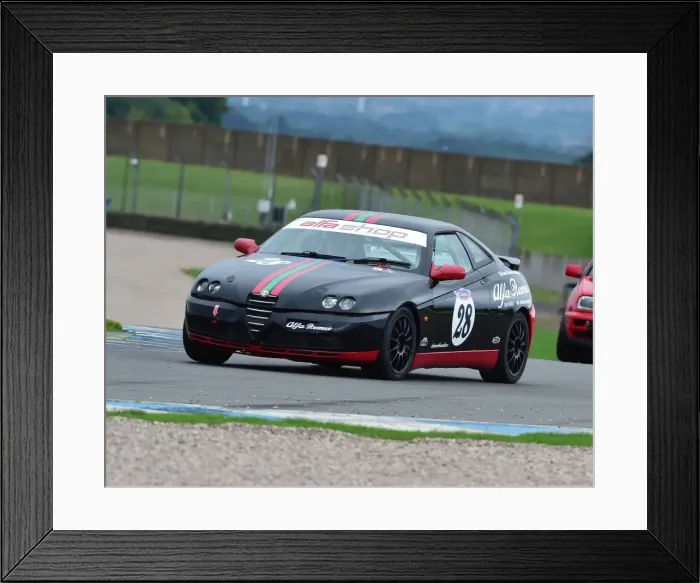 Framed Print : CM15 9905 Jim Utting, Richard Drake, Alfa Romeo GTV Framed Print : CM15 9905 Jim Utting, Richard Drake, Alfa Romeo GTV