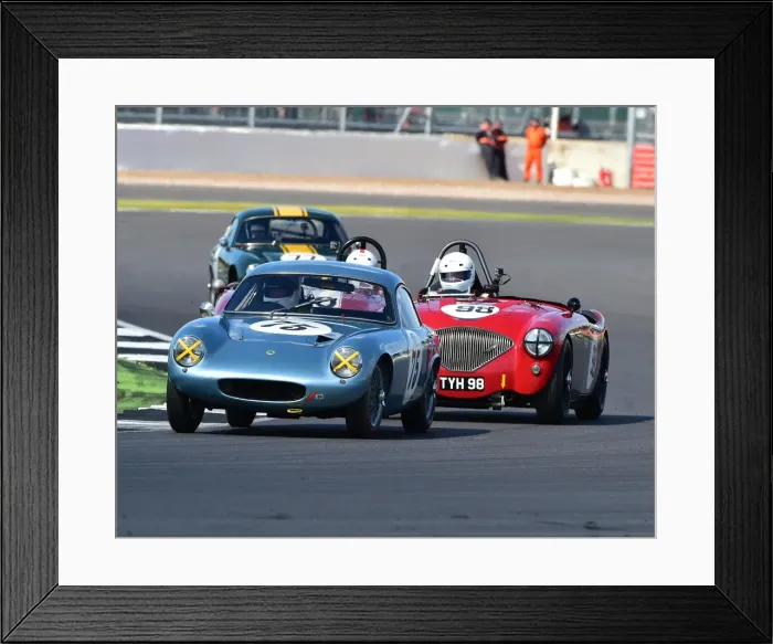 Framed Print : CM15 5533 Robin Ellis, Lotus Elite S2 Framed Print : CM15 5533 Robin Ellis, Lotus Elite S2