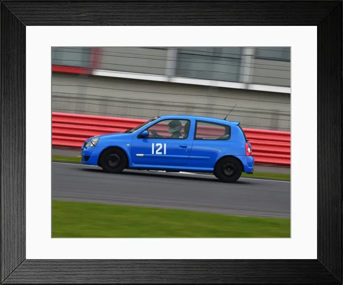 Framed Print : CM17 7163 Will Nuthall, Renault Clio Framed Print : CM17 7163 Will Nuthall, Renault Clio