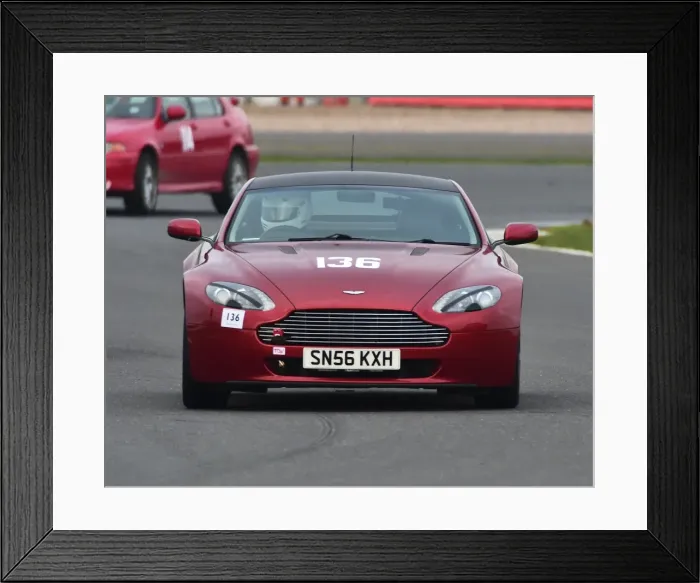 Framed Print : CM17 7101 James Hudson, Aston Martin V8 Vantage Framed Print : CM17 7101 James Hudson, Aston Martin V8 Vantage
