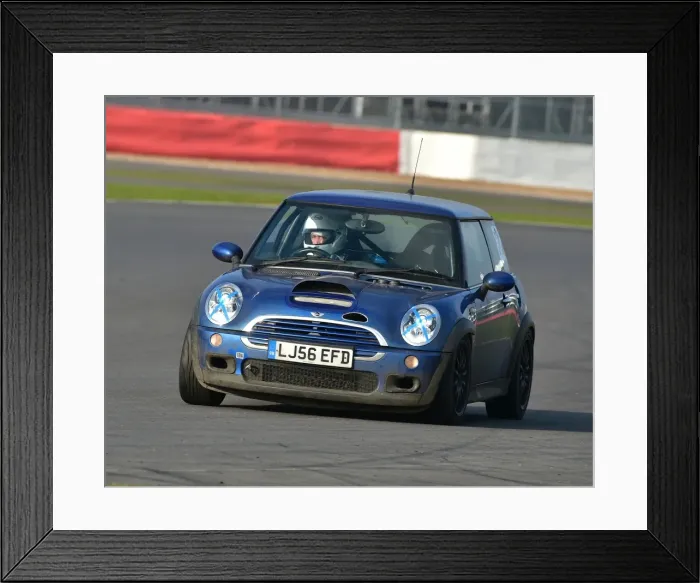 Framed Print : CM17 7001 Ross Keeling, Mini Cooper S Framed Print : CM17 7001 Ross Keeling, Mini Cooper S