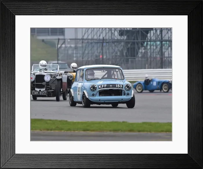 Framed Print : CM17 6715 Adrian Goding, Morris Mini Framed Print : CM17 6715 Adrian Goding, Morris Mini