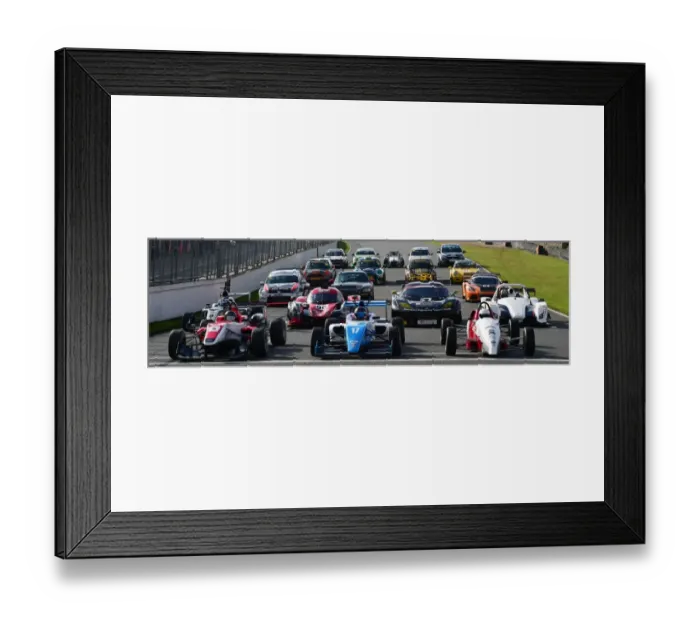 Framed Print : CM17 5862 Grid line up Framed Print : CM17 5862 Grid line up