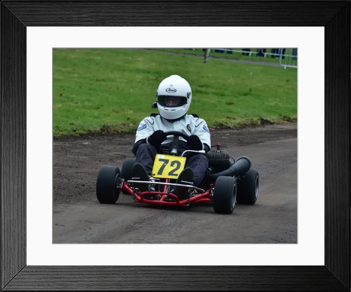 Framed Print : CM17 8114 Tim Norwood, Zip Silverstone, Hesketh Bultaco, 250cc Framed Print : CM17 8114 Tim Norwood, Zip Silverstone, Hesketh Bultaco, 250cc