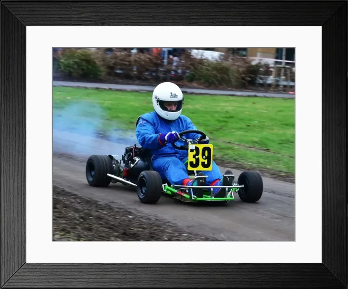 Framed Print : CM17 8092 Pete Townsend, Zip GT, TKM BT82