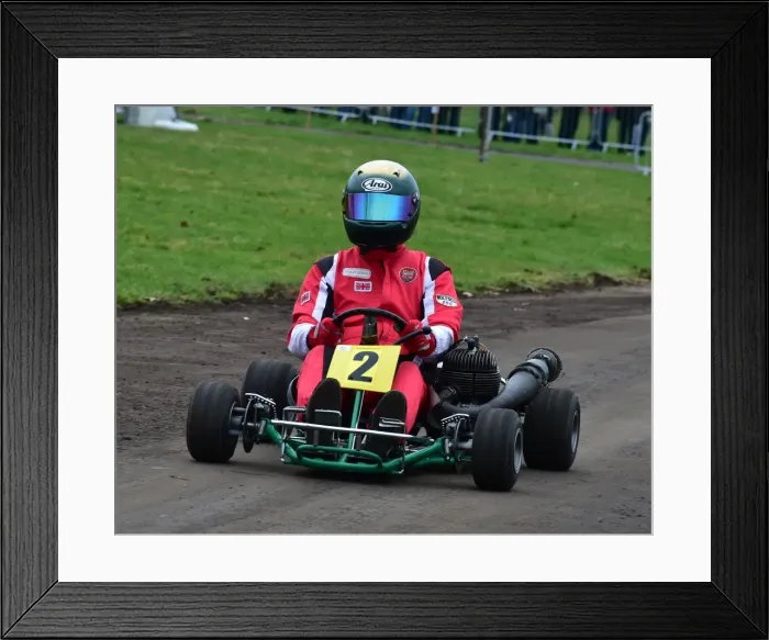 Framed Print : CM17 8115 Paul Brighton, Zip Silverstone, Bultaco 250cc Framed Print : CM17 8115 Paul Brighton, Zip Silverstone, Bultaco 250cc
