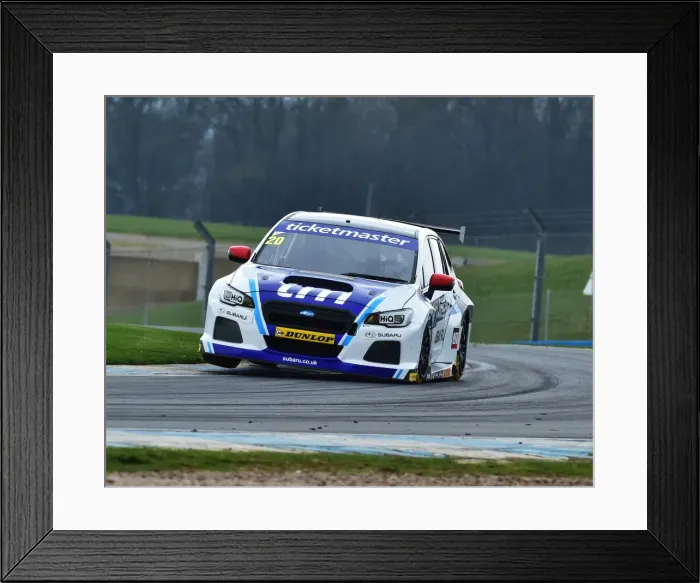 Framed Print : CM17 9552 James Cole, Subaru Levorg Framed Print : CM17 9552 James Cole, Subaru Levorg