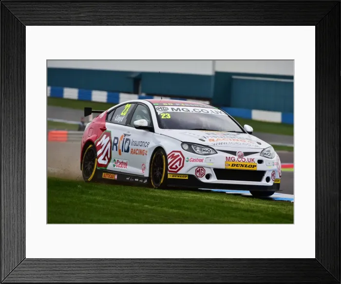 Framed Print : CM18 0149 Daniel Lloyd, MG6 GT Framed Print : CM18 0149 Daniel Lloyd, MG6 GT