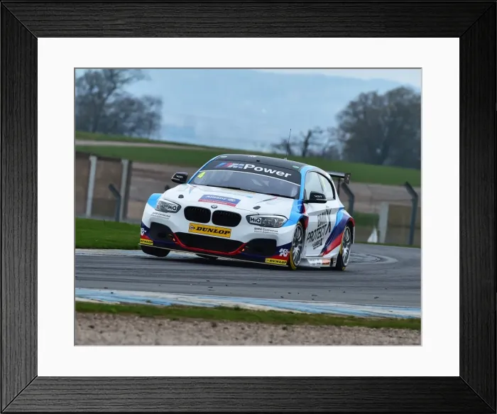 Framed Print : CM17 9456 Colin Turkington, BMW 125i M Sport Framed Print : CM17 9456 Colin Turkington, BMW 125i M Sport