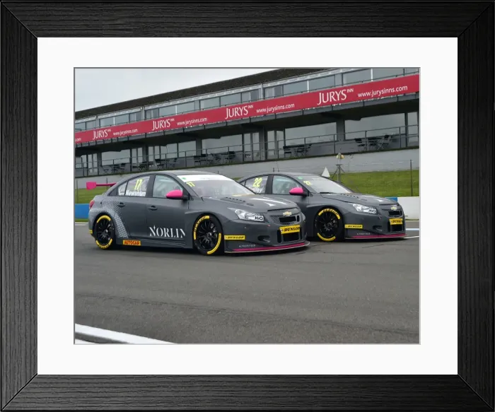 Framed Print : CM17 9203 Dave Newsham, Chris Smiley, Chevrolet Cruze Framed Print : CM17 9203 Dave Newsham, Chris Smiley, Chevrolet Cruze