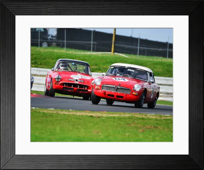 Framed Print : CJ6 7218 Paul Wybrow, MG B Roadster, Timothy Kemp, Sam Loughnan, Sunbeam Alpine V Framed Print : CJ6 7218 Paul Wybrow, MG B Roadster, Timothy Kemp, Sam Loughnan, Sunbeam Alpine V