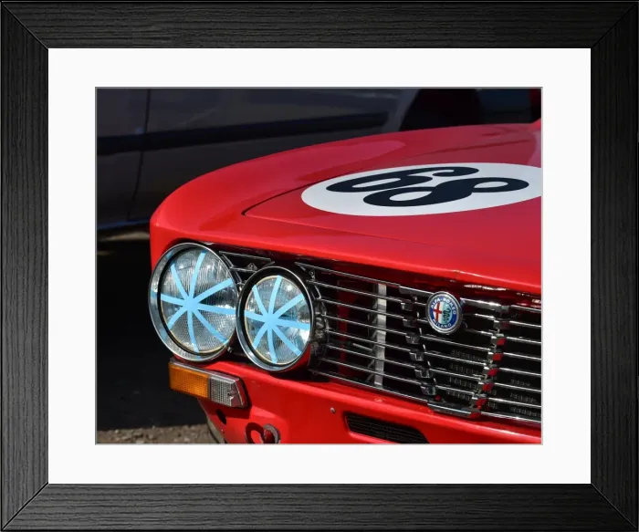 Framed Print : CM18 4170 Jonathan Wagstaff, Alfa Romeo GTV Framed Print : CM18 4170 Jonathan Wagstaff, Alfa Romeo GTV