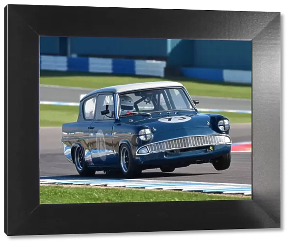 CM18 4739 Robyn Slater, Ford Anglia 105E, Historic Touring Cars
