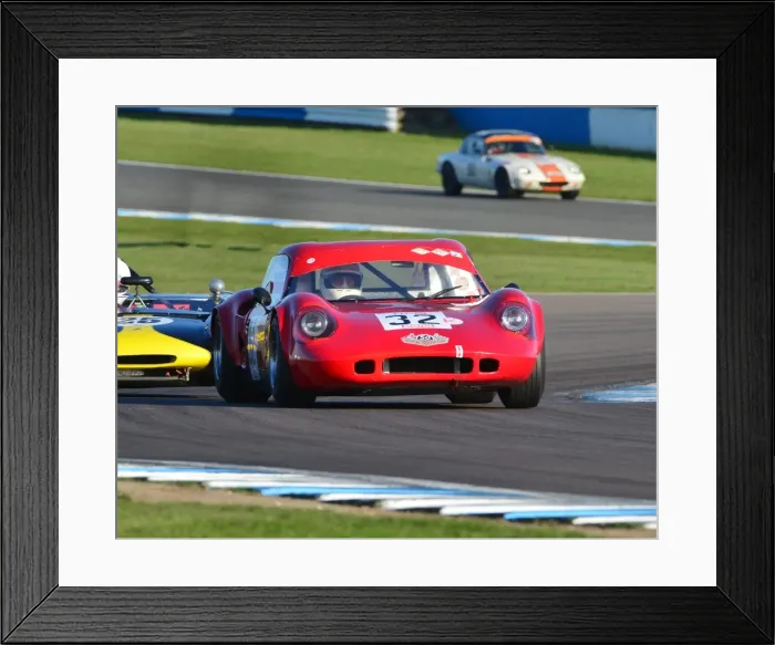 Framed Print : CJ6 7790 Charles Allison, Chevron B8, winner Framed Print : CJ6 7790 Charles Allison, Chevron B8, winner