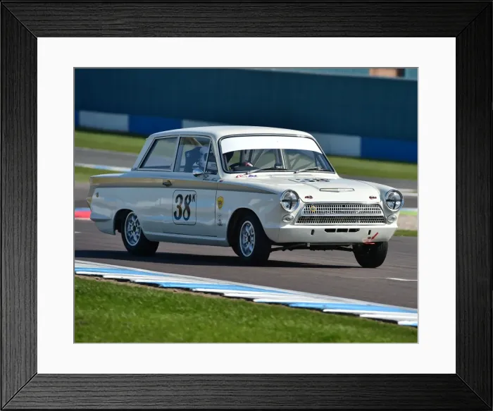 Framed Print : CM18 4724 Graeme Kersley, Ford Lotus Cortina Framed Print : CM18 4724 Graeme Kersley, Ford Lotus Cortina