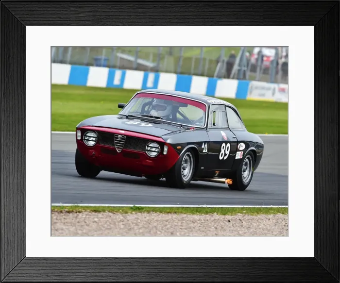 Framed Print : CM19 0161 Andrew Banks, Maxim Banks, Alfa Romeo Giulia Sprint Framed Print : CM19 0161 Andrew Banks, Maxim Banks, Alfa Romeo Giulia Sprint