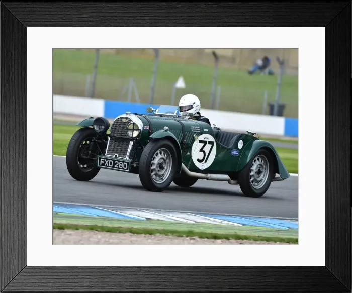 Framed Print : CM18 8095 Leigh Sebba, Peter Cole, Morgan 4-4 LM Framed Print : CM18 8095 Leigh Sebba, Peter Cole, Morgan 4-4 LM