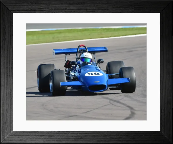 Framed Print : CM18 4955 Martin Bullock, Chevron B17C Framed Print : CM18 4955 Martin Bullock, Chevron B17C