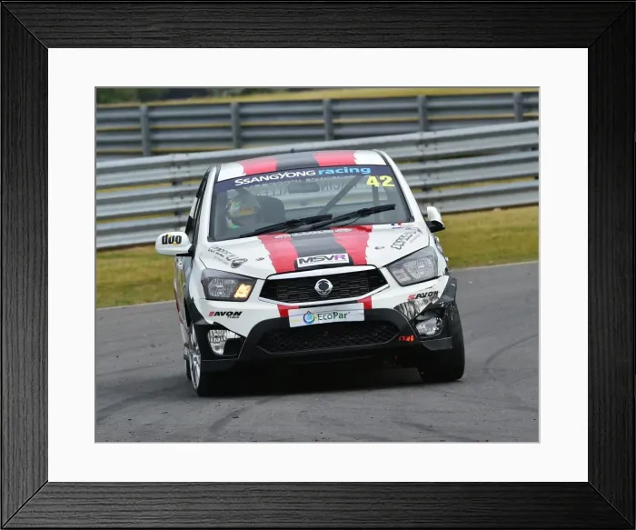 Framed Print : CM19 1830 Matt Kelly, SsangYong Musso Framed Print : CM19 1830 Matt Kelly, SsangYong Musso